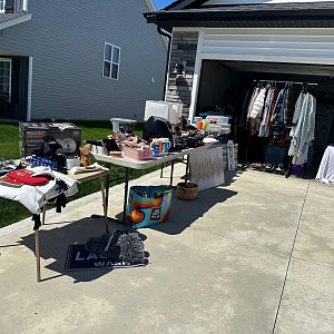 Yard sale photo in New Haven, IN